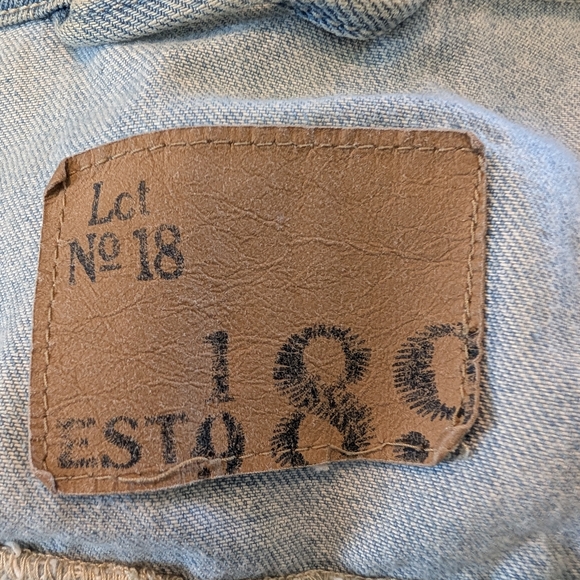 Denim Vest with Aztec Pattern - Picture 4 of 4